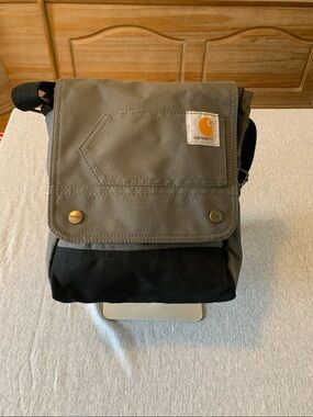 Carhartt crossbody purse
